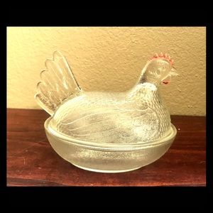 Hen on Nest Antique Vintage Retro Indiana Glass!